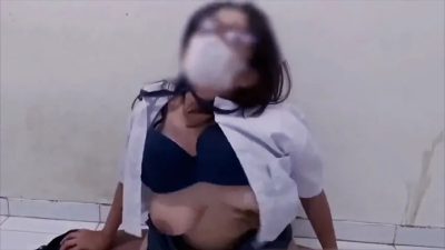 Aku Di Gilir Teman Sekelasku